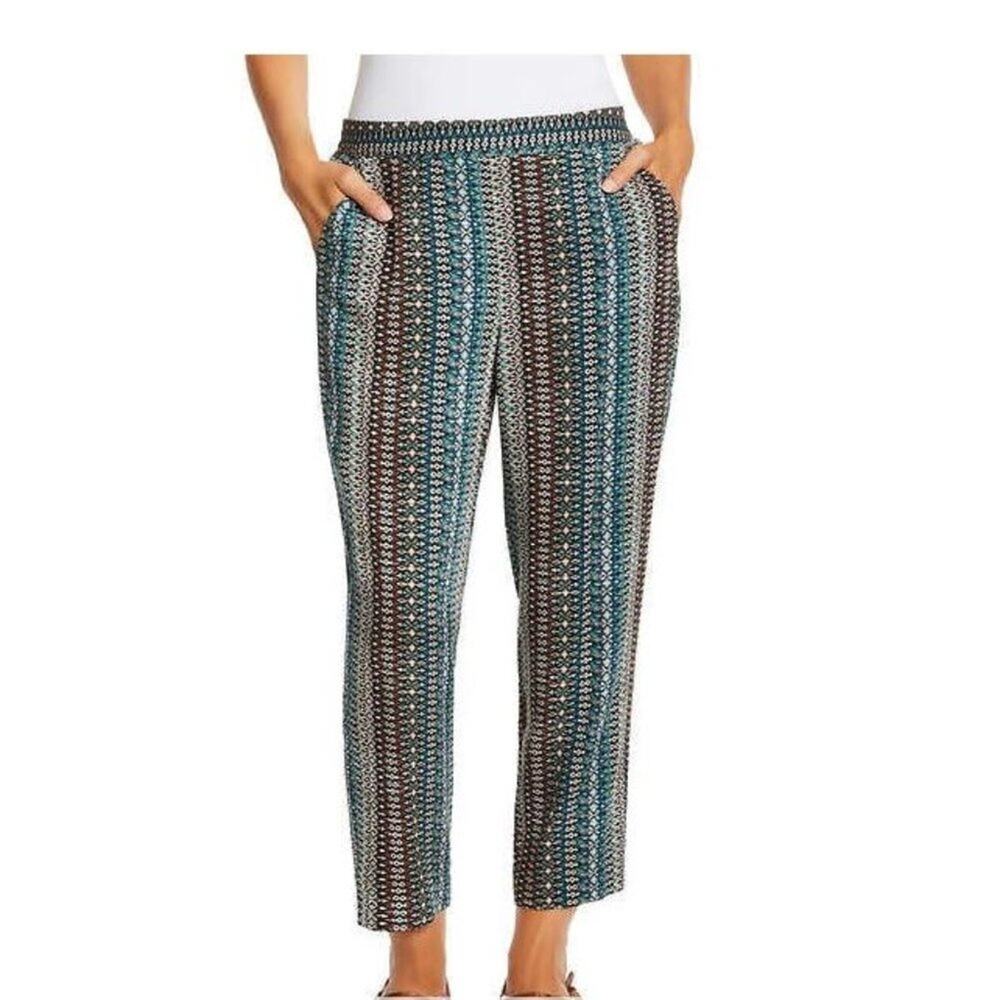 *JESSICA Simpson Pull on Pant - MEDIUM